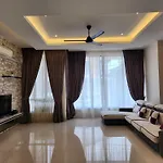 Botani Double-Storey Haven 5B4B By Verve 19Pax